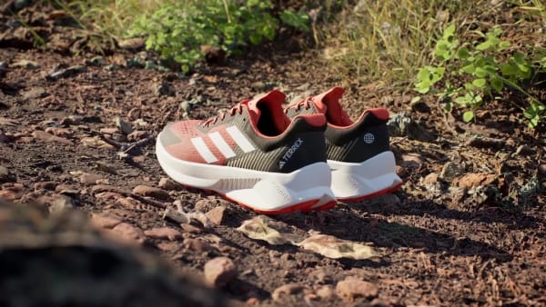 Adidas flow top shoes