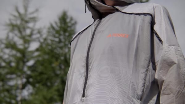 Adidas terrex discount agravic wind jacket