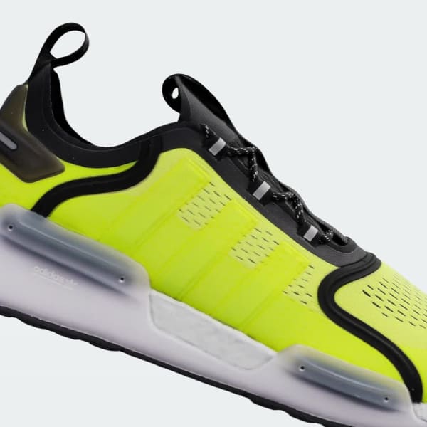 Adidas nmd amarillas hotsell