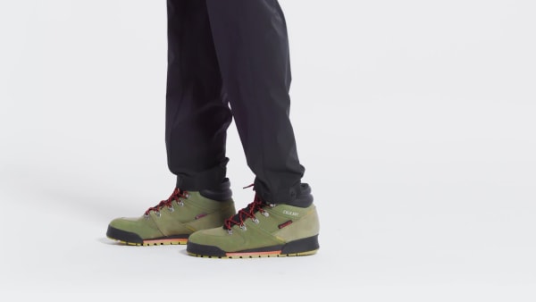 Green TERREX Snowpitch COLD.RDY Hiking Boots