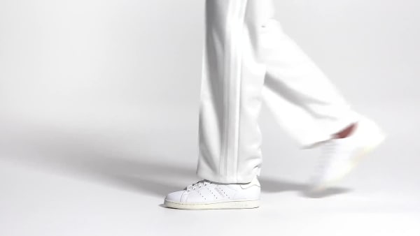stan smith white on feet