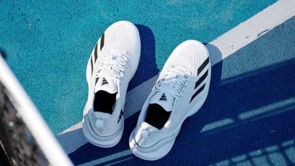 Mens white sneakers discount adidas