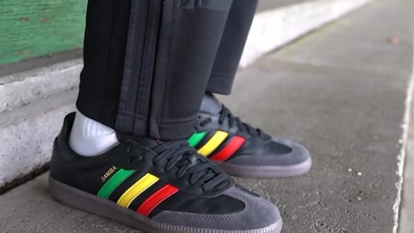 Adidas deals rasta zapatillas